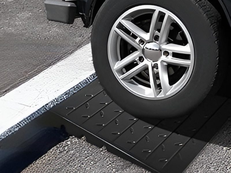 heavy-duty-driveway-ramp-for-low-clearance-vehicles