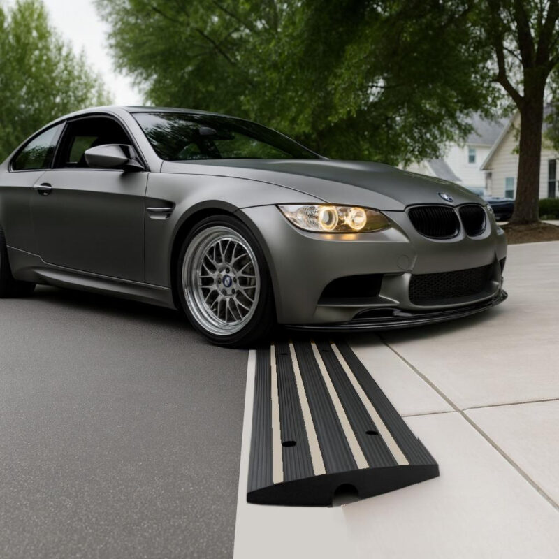 driveway-curb-ramp-beige-stripes