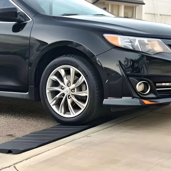 Rubber-Ramp-For-Driveway-Entry