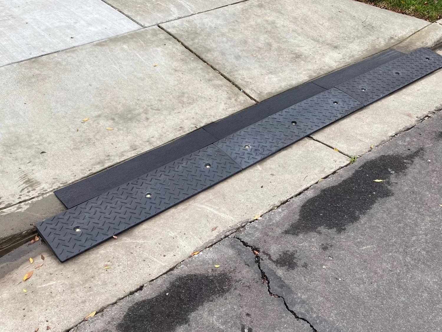Rubber ramp solution for low cars 40"L x 10"W x 2"H & 1"H