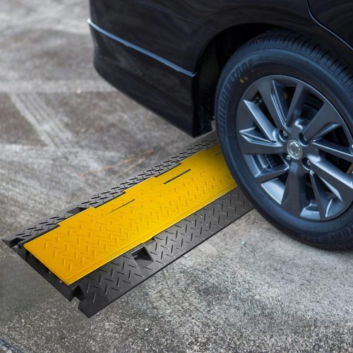 prevent bottoming out with this driveway curb ramp