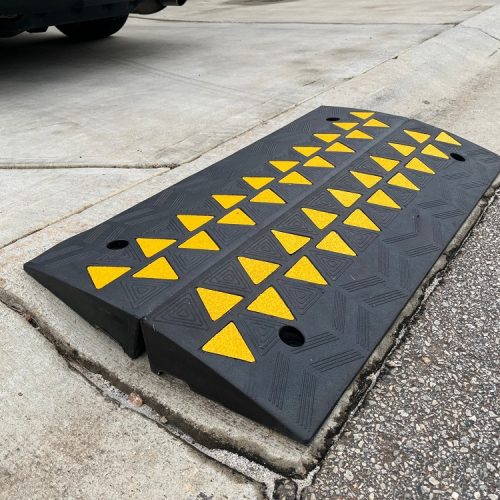 driveway-ramps-for-steep-rolled-curbs-ElevateDrive 3.75in-clearance