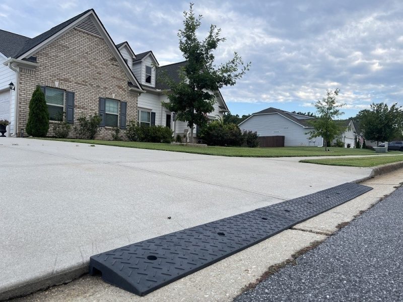 elevate-driveway-ramp-smooth-transition-low-clearance (1)